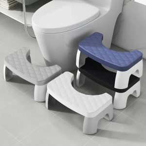 Close-up view of a toilet squat stool showcasing its ergonomic design, promoting a more natural and comfortable elimination process.